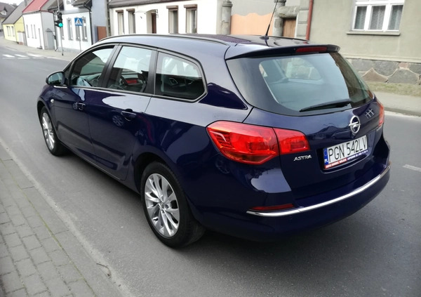 Opel Astra cena 37400 przebieg: 111729, rok produkcji 2016 z Karlino małe 92